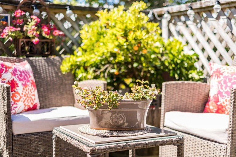 Photo of property in 90 Omapere Street, Whitby, Porirua, 5024