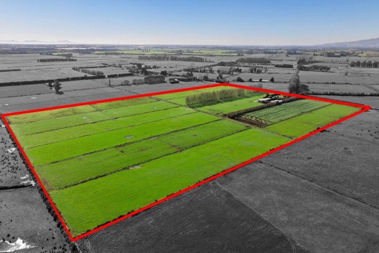 Photo of property in 117 Swamp Road, Springston, Christchurch, 7677