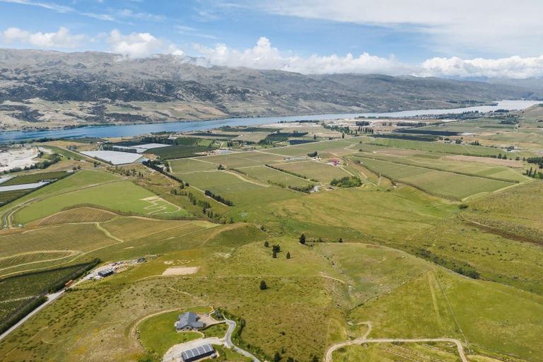 Photo of property in 60 Cooper Lane, Mount Pisa, Cromwell, 9383