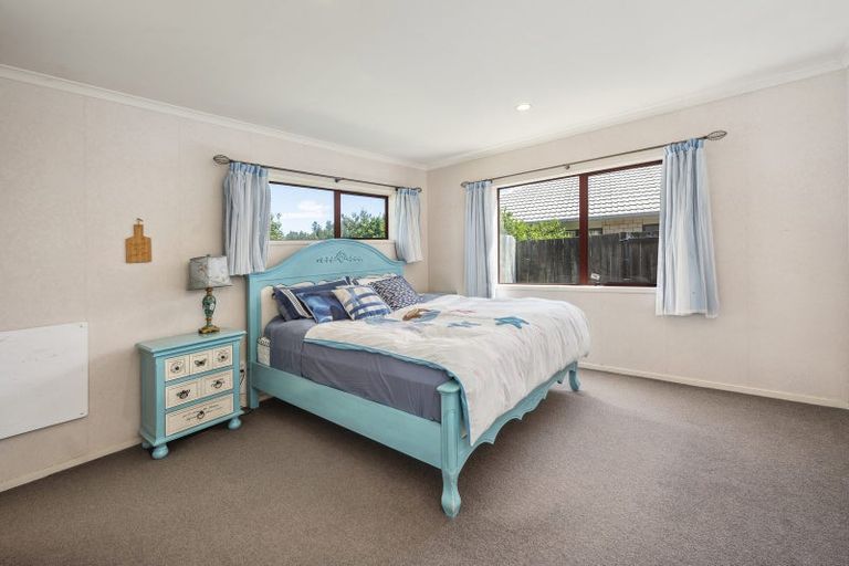 Photo of property in 9 Frame Place, Owhata, Rotorua, 3010