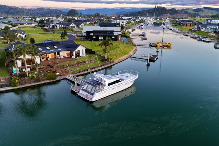 Photo of property in 7 Capstan Crescent, Whitianga, 3510