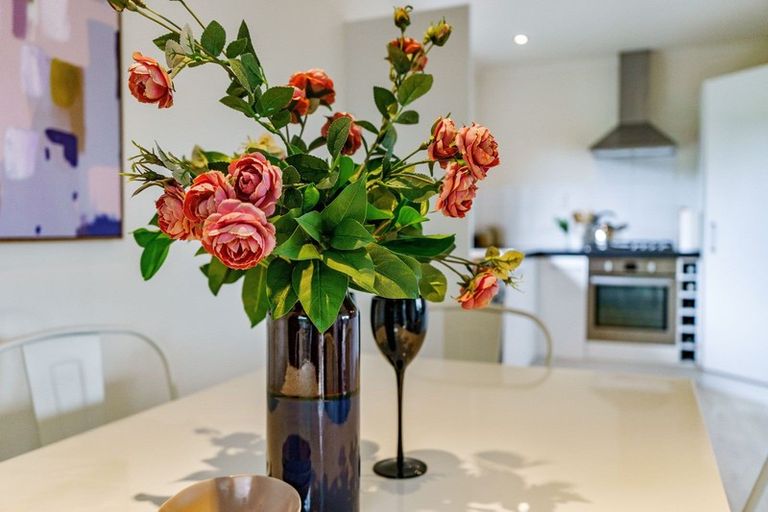 Photo of property in 10 Sackville Street, Martinborough, 5711