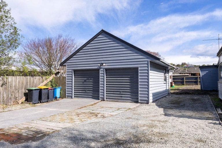 Photo of property in 40 Cox Street, Geraldine, 7930