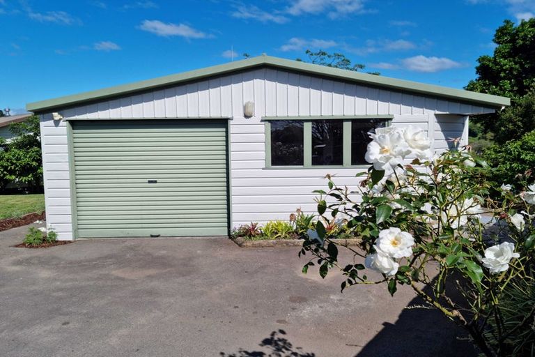 Photo of property in 142 Windermere Drive, Poike, Tauranga, 3112