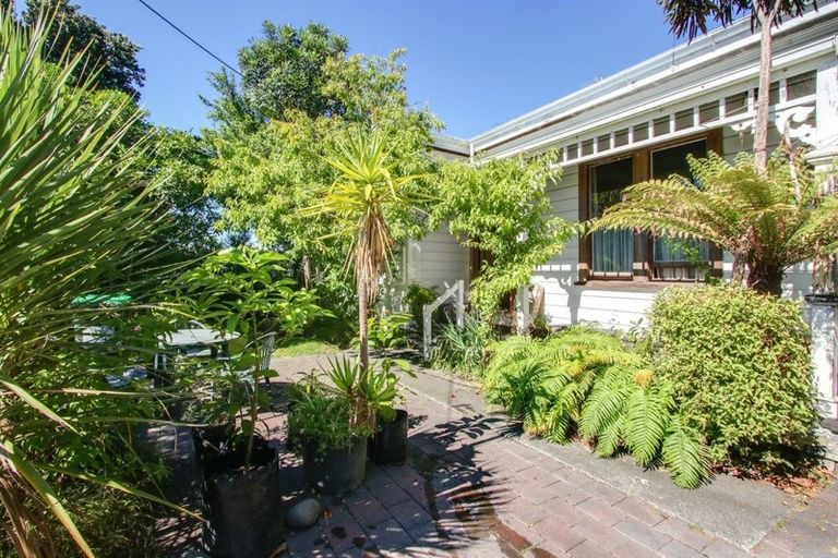 Photo of property in 125 Riverbend Road, Onekawa, Napier, 4110
