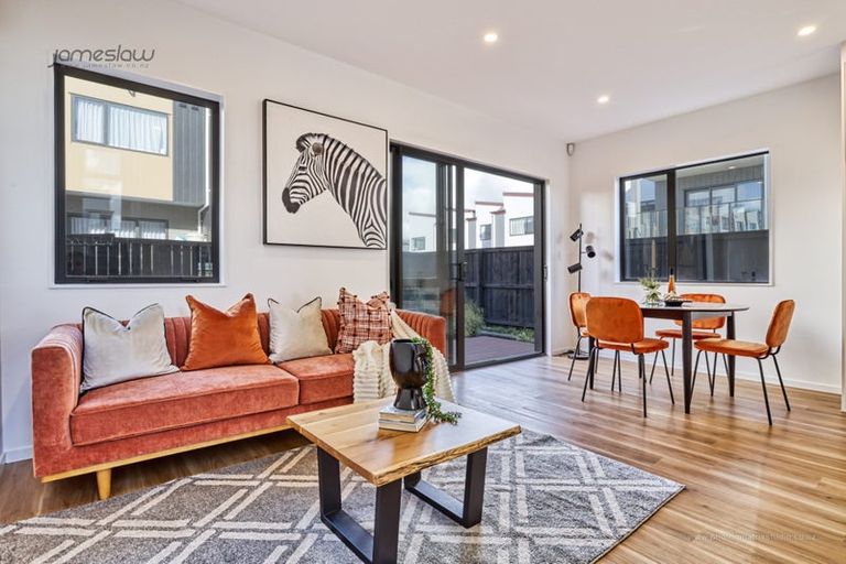 Photo of property in 40 Rana Road, Flat Bush, Auckland, 2019