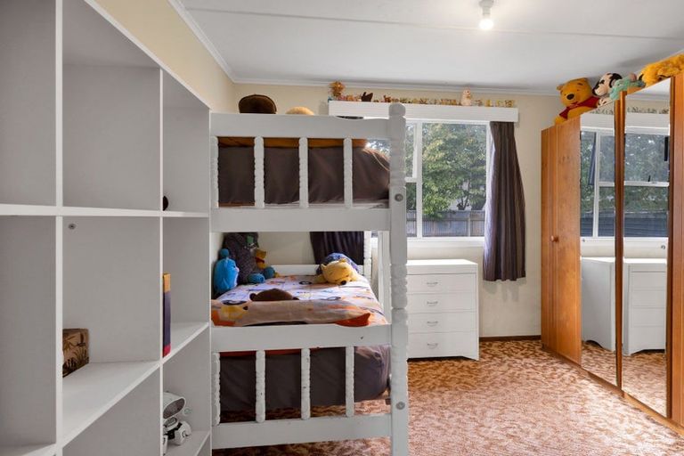 Photo of property in 4 Kerry Lane, Hawera, 4673