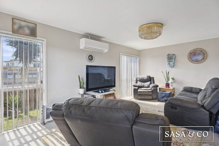 Photo of property in 44 Sharland Avenue, Manurewa, Auckland, 2102