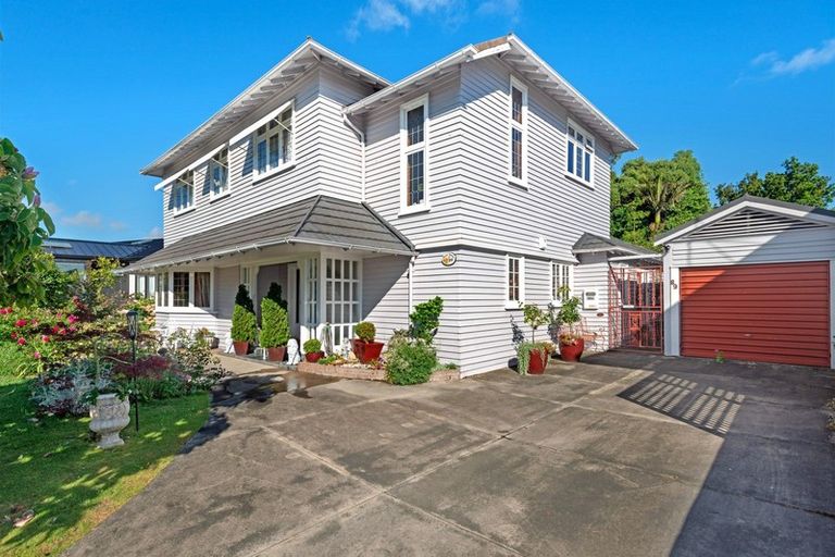 Photo of property in 89 Esplanade, Kaiti, Gisborne, 4010