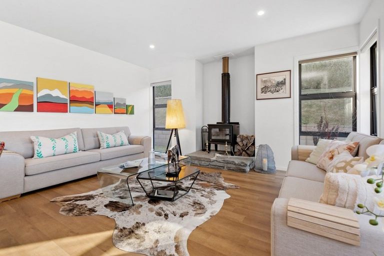 Photo of property in 6 Trench Hill Road, Frankton, Queenstown, 9371