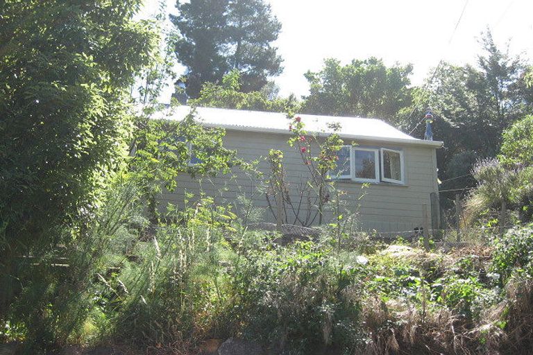 Photo of property in 53 Hawkhurst Road, Lyttelton, 8082