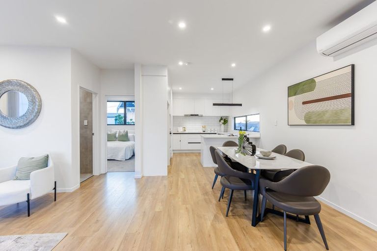 Photo of property in 4/258 Lake Road, Hauraki, Auckland, 0622