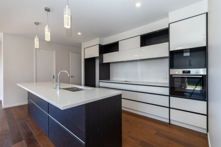 Photo of property in 16 Roys Street, Marshland, Christchurch, 8083