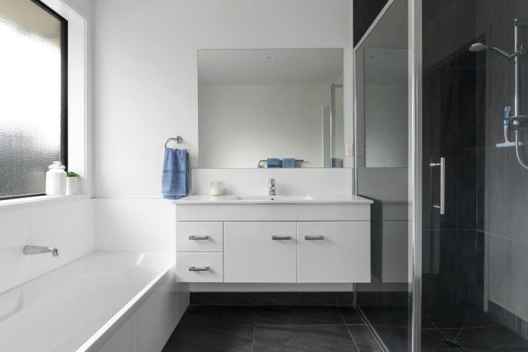 Photo of property in 3 Waikai Close, Ruakura, Hamilton, 3214