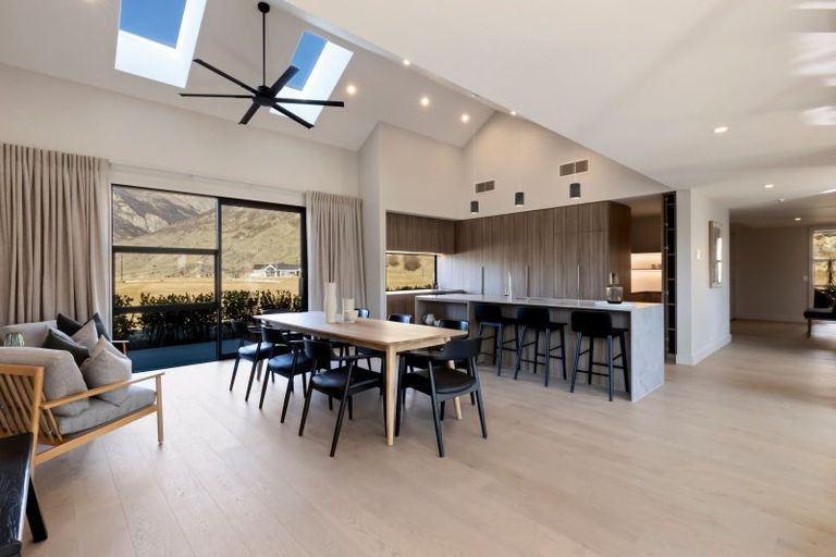 Photo of property in Kawarau Heights, 71 Kawarau Heights Boulevard, Lake Hayes, Queenstown, 9304