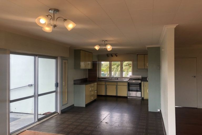 Photo of property in 22a Maire Street, Inglewood, 4330