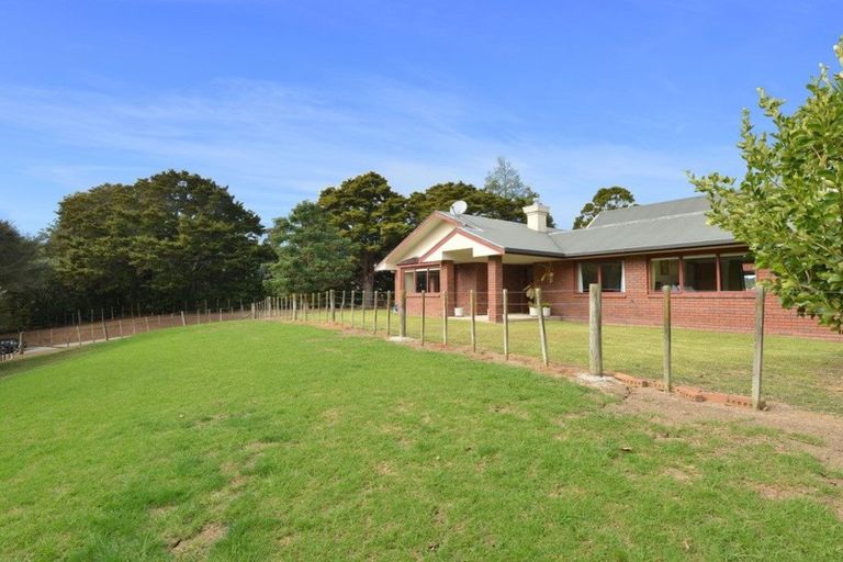 Photo of property in 19 Turiapua Lane, Parua Bay, Whangarei, 0174