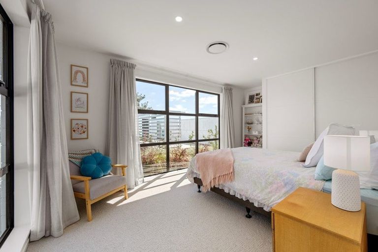 Photo of property in 28 Whitehall Drive, Springlands, Blenheim, 7201