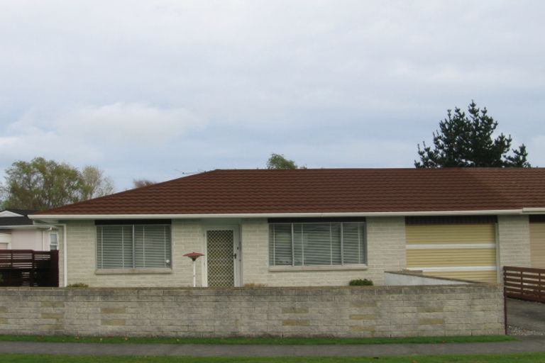 Photo of property in 22a Matai Street, Waikanae, 5036