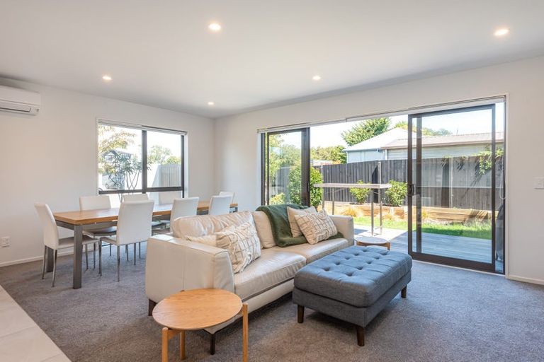 Photo of property in 3/9 Edgeware Road, St Albans, Christchurch, 8014