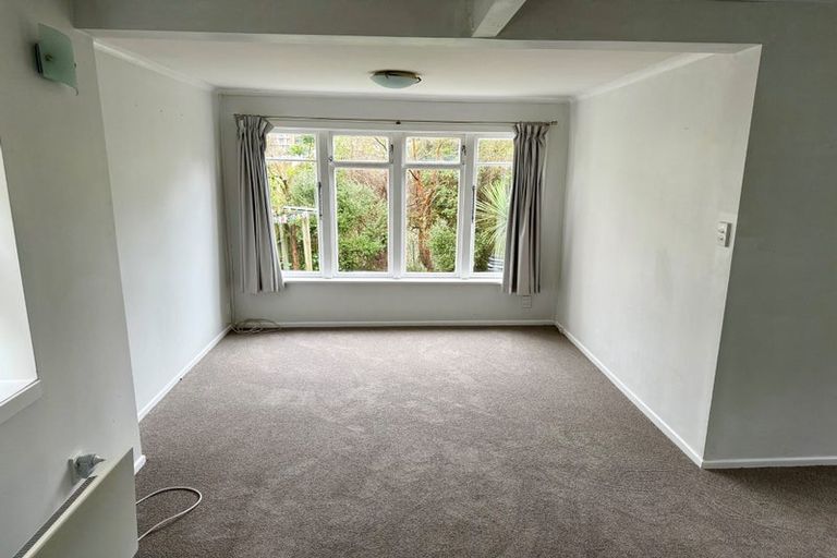 Photo of property in 26 Clarence Street, Brooklyn, Wellington, 6021