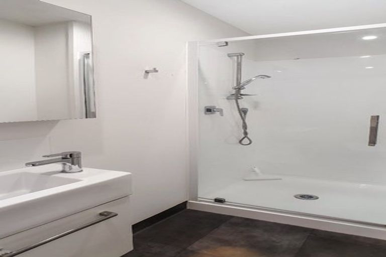 Photo of property in 202/160d Hobsonville Point Road, Hobsonville, Auckland, 0616