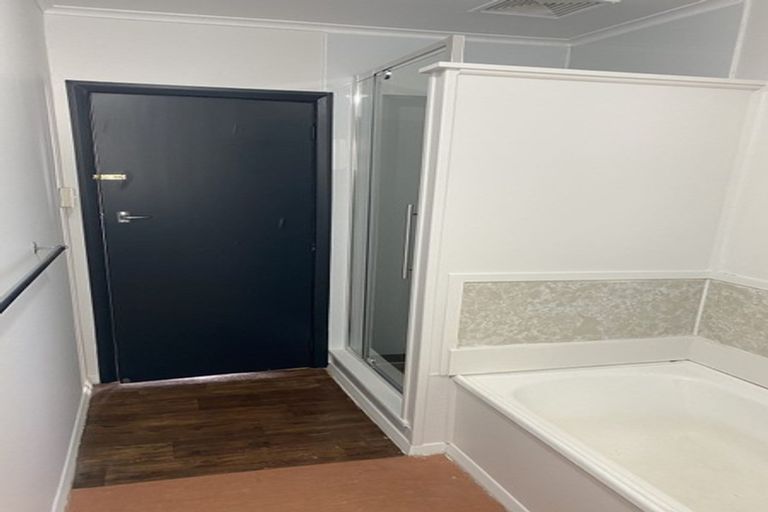 Photo of property in 546/1 Church Street, Terrace End, Palmerston North, 4410