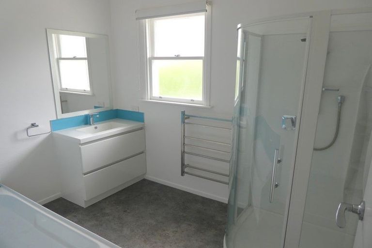 Photo of property in 44 Moana Road, Okitu, Gisborne, 4010