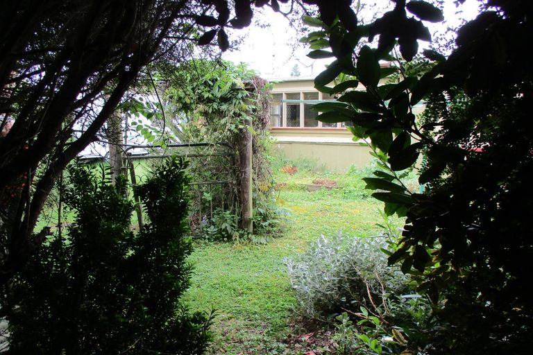 Photo of property in 5 George Street, Geraldine, 7930