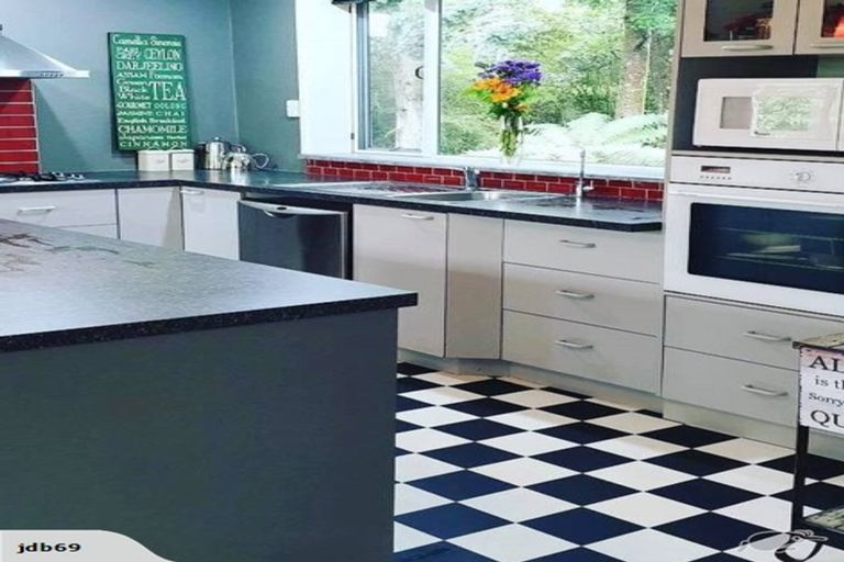 Photo of property in 58 Ruru Avenue, Otatara, Invercargill, 9879