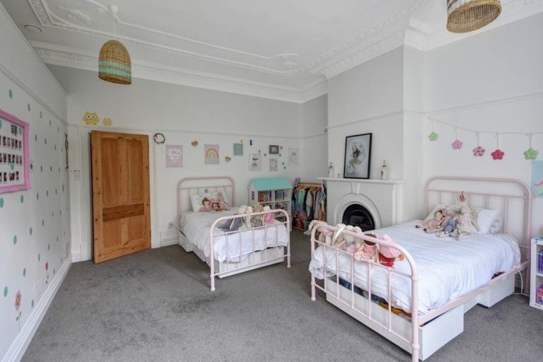 Photo of property in 248 Highgate, Roslyn, Dunedin, 9010