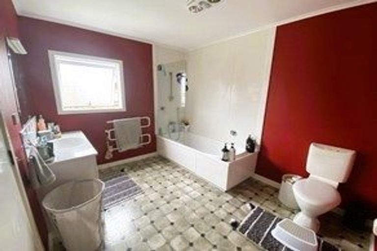 Photo of property in 19 Bryce Street, Cambridge, 3434