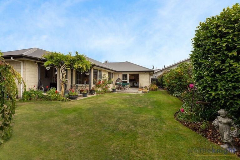 Photo of property in 81 Johns Road, Belfast, Christchurch, 8051