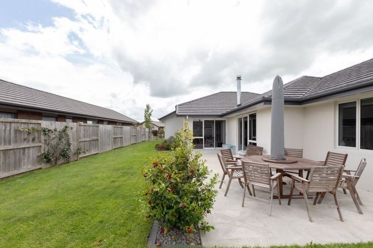 Photo of property in 5 Trauzer Place, Flagstaff, Hamilton, 3210