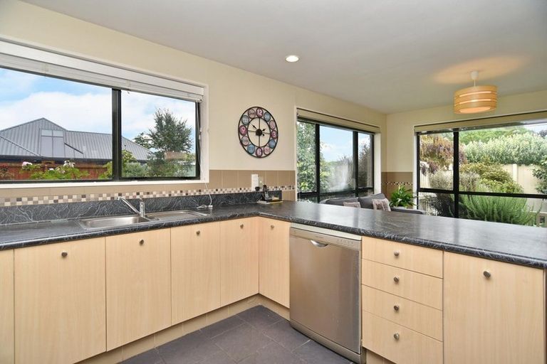 Photo of property in 35 Kingsbury Avenue, Rangiora, 7400
