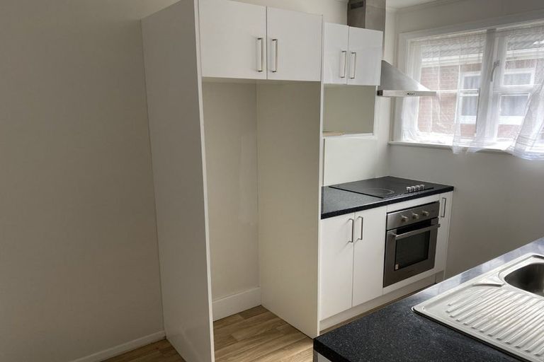 Photo of property in 49 Naenae Road, Naenae, Lower Hutt, 5011