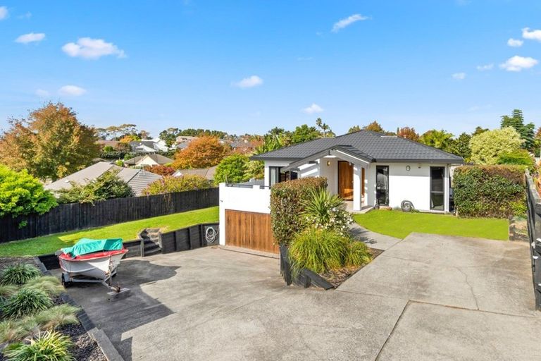 Photo of property in 15 Harlech Glen, Bethlehem, Tauranga, 3110