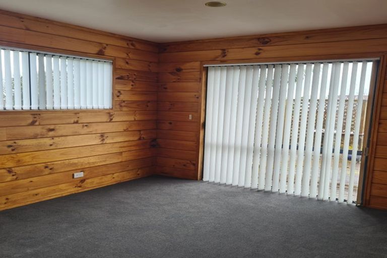 Photo of property in 21 Pono Place, Waiuku, 2123