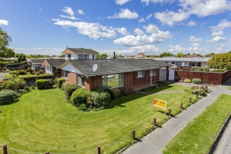 Photo of property in 58 Durham Street, Rangiora, 7400