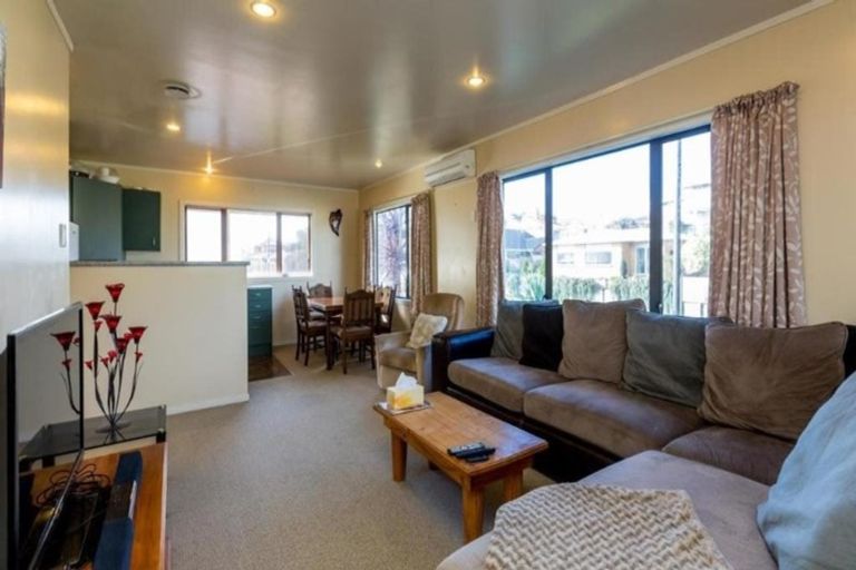 Photo of property in 81a Oranga Street, Westown, New Plymouth, 4310