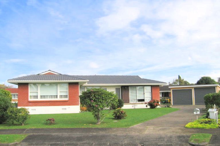 Photo of property in 9 Carolyn Street, Manukau, Auckland, 2025