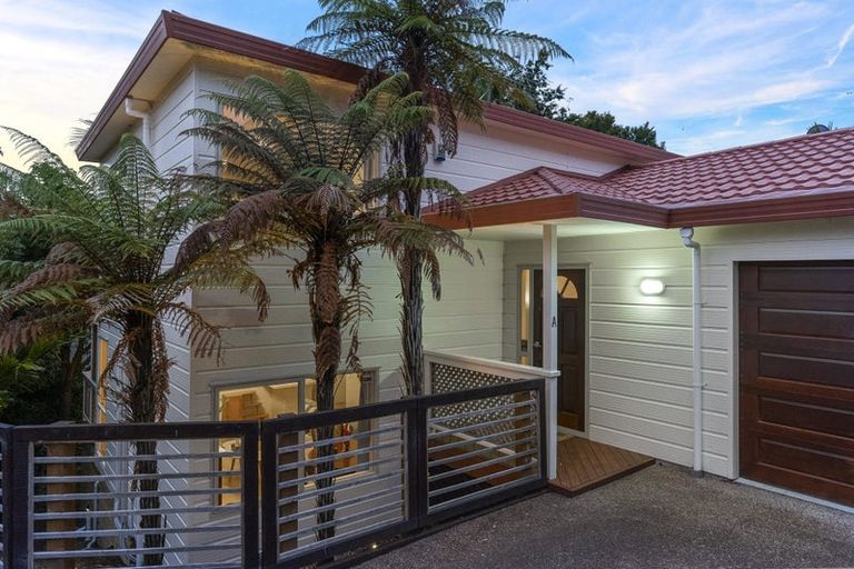 Photo of property in 2/13a Sandspit Road, Cockle Bay, Auckland, 2014