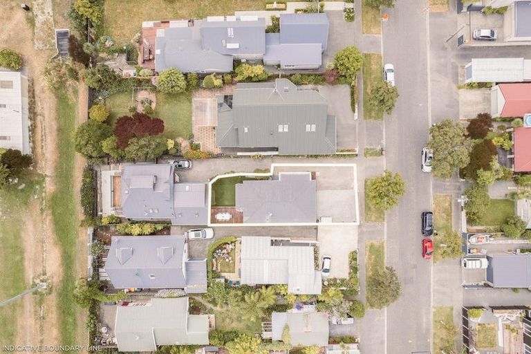 Photo of property in 1/14 Wakatu Avenue, Moncks Bay, Christchurch, 8081