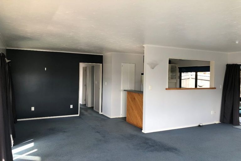 Photo of property in 133 Mark Avenue, Grenada Village, Wellington, 6037