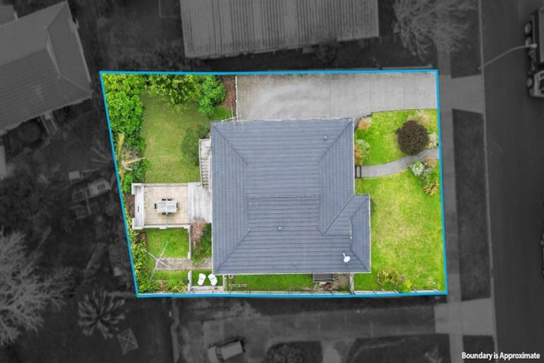 Photo of property in 34 Sunnyhill Crescent, Sunnyhills, Auckland, 2010