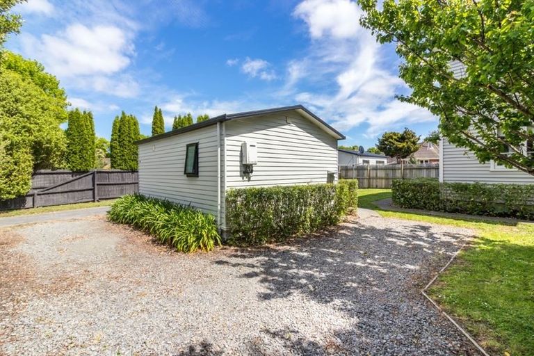 Photo of property in 15 Attlee Crescent, Bryndwr, Christchurch, 8053