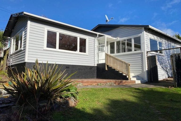 Photo of property in 141 Muri Road, Pukerua Bay, 5026