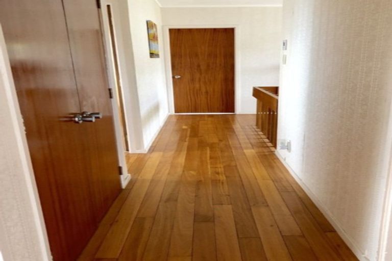 Photo of property in 201 Fisher Parade, Farm Cove, Auckland, 2012