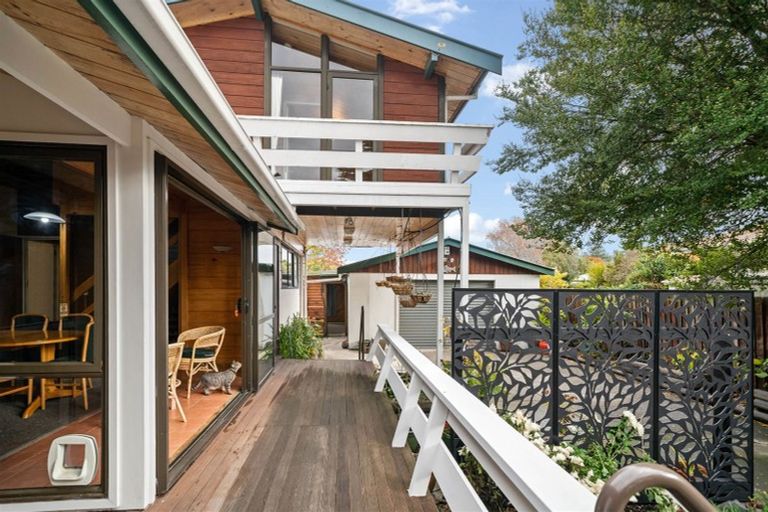 Photo of property in 183 Avonhead Road, Avonhead, Christchurch, 8042