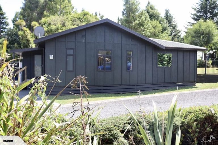 Photo of property in 2 Park Avenue Mews, Ohakune, 4625